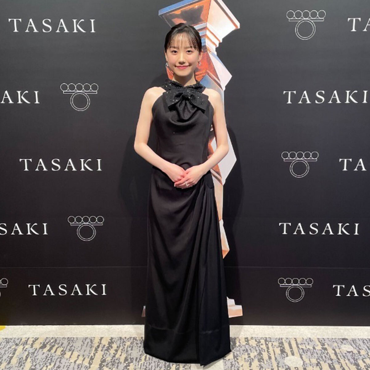 Sao nhí có gương mặt thiên thần khiến cả nước rơi nước mắt, gọi là Sao nhí có gương mặt thiên thần khiến cả nước rơi nước mắt, gọi là