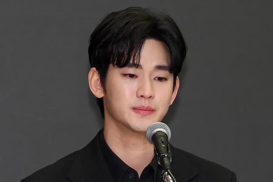 Kim Soo Hyun nghi sắp được tẩy trắng: Xuất hiện chiếc điện thoại vạch mặt gia đình Kim Sae Ron?- Ảnh 3.