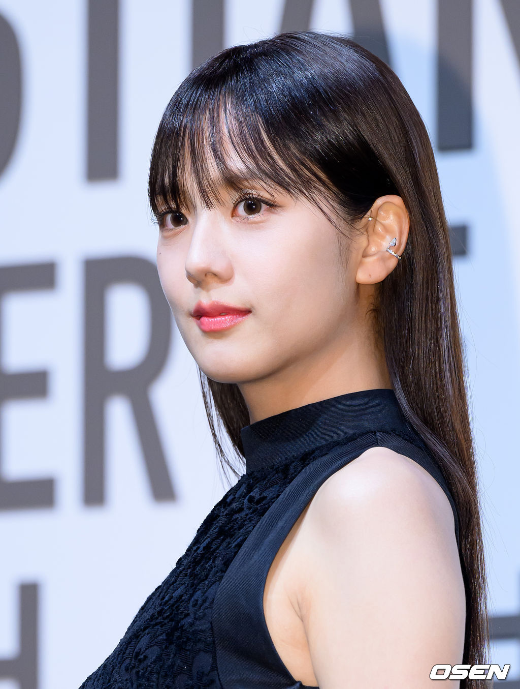 Jisoo đụng độ Han So Hee: Cuộc chiến nhan sắc đỉnh cao, thần thái khác biệt, vẻ đẹp tuyệt đối 10/10!- Ảnh 5.