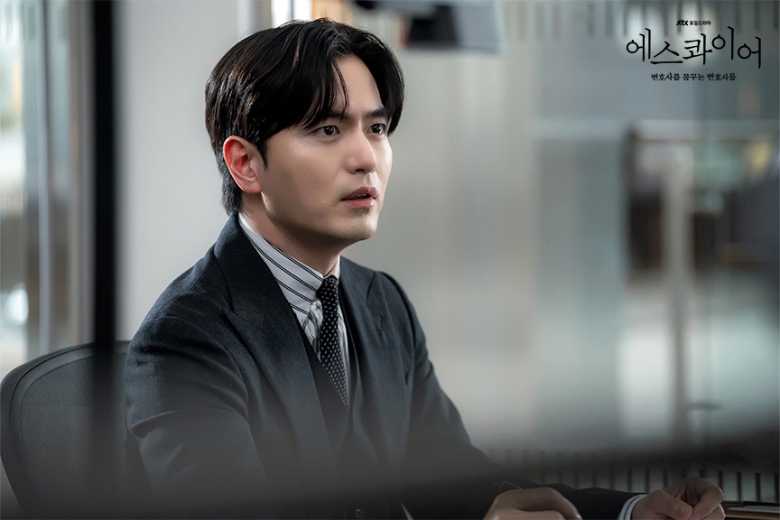 Phim Hàn tuyệt hay đang khiến khán giả mong từng tập: Nam chính đẹp tới độ hoàn hảo, có mối tình chú - cháu với nữ chính kém 16 tuổi- Ảnh 9.