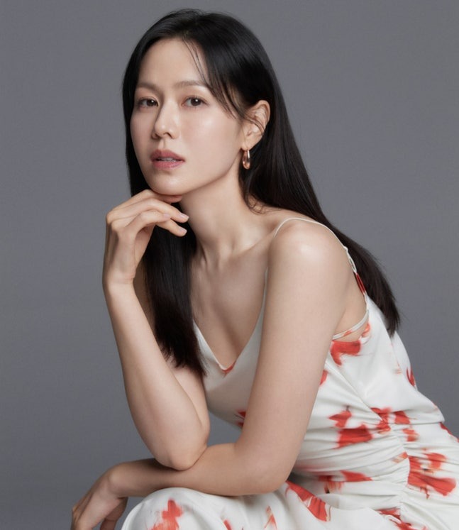 Son Ye Jin - Hyun Bin sắp lên chức bố mẹ lần nữa?- Ảnh 1. Son Ye Jin - Hyun Bin sắp lên chức bố mẹ lần nữa?- Ảnh 1.