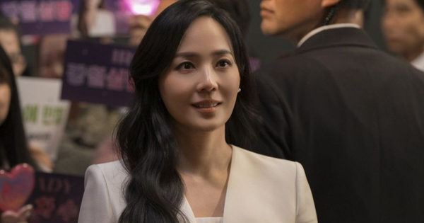 Hàn Quốc mới có 1 phim siêu hay mà không hot nổi: Nữ thần đẹp nhất showbiz tái xuất, xem tới đâu sốc tới đó vì chị 20250924180247696ualc 1759067410791 17590674115942021431617 49 0 573 1000 crop 1759067457536177198488png