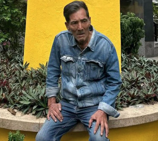 Tài tử đình đám Vbiz từng vung tay tiêu 3 cây vàng trong 1 đêm: Cuối đời sống nghèo khổ, bệnh tật đeo bám- Ảnh 6.