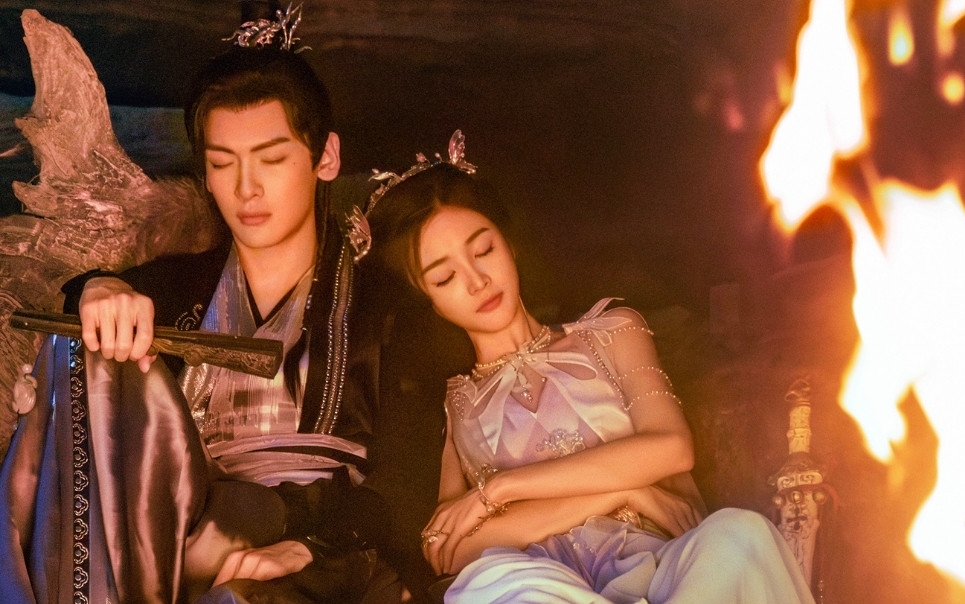 Khó tin cặp đôi ngôn tình tái hợp lần 3 bị netizen điên tiết tẩy chay: Đẹp đôi bậc nhất 2025 mà giờ drama ngập trời- Ảnh 2. Khó tin cặp đôi ngôn tình tái hợp lần 3 bị netizen điên tiết tẩy chay: Đẹp đôi bậc nhất 2025 mà giờ drama ngập trời- Ảnh 2.