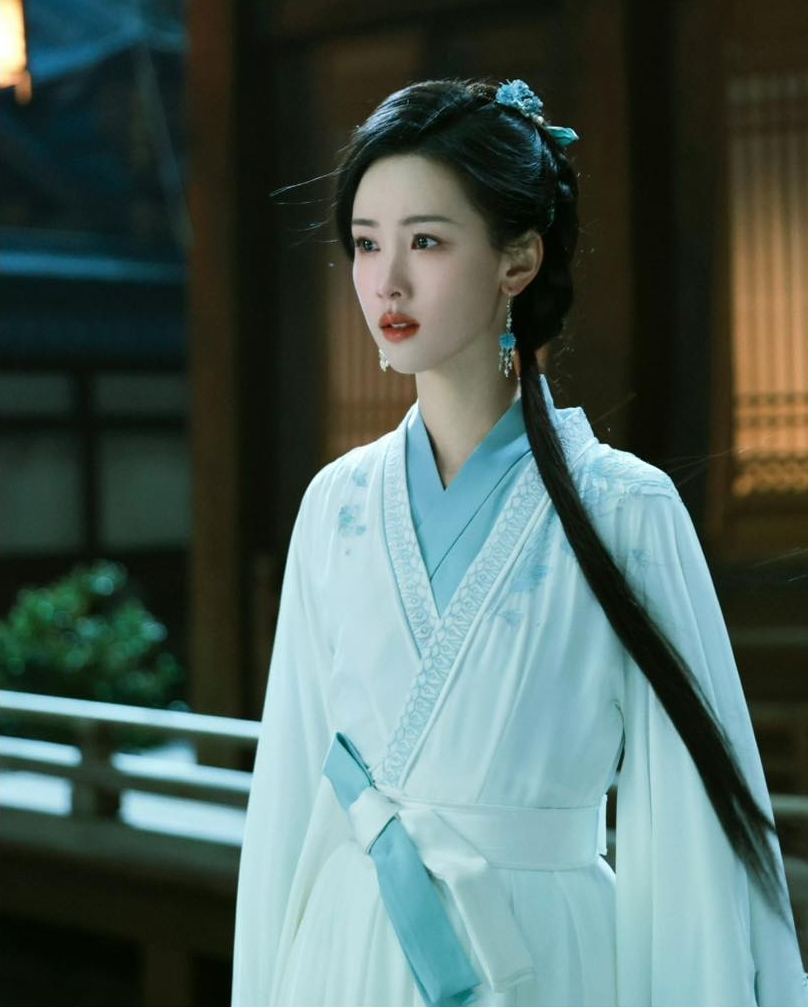 Trung Quốc hiện tại không ai hợp đóng cổ trang hơn mỹ nhân này: Càng thảm càng đẹp, không từ ngữ nào diễn tả nổi- Ảnh 3.