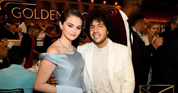 Selena Gomez tình tứ với hôn phu tại Quả cầu vàng 2025 30 Selena Gomez tình tứ với hôn phu tại Quả cầu vàng 2025 2192004930 608339880440527453051 1736148657138514322465 0 0 628 1200 crop 173614866828799249021jpg