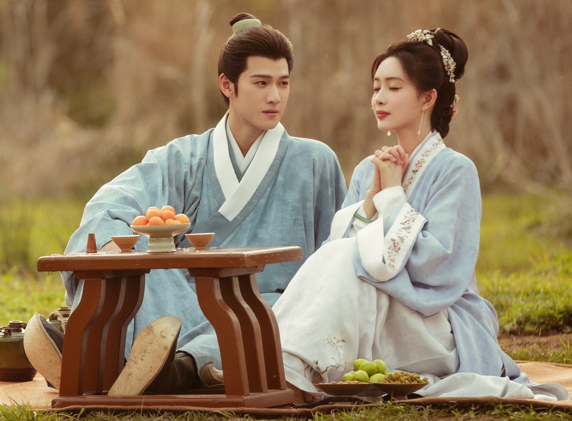 Màn ảnh Hoa ngữ năm nay bết bát mới thấy 2024 có nhiều phim gây bão đến mức nào- Ảnh 8.