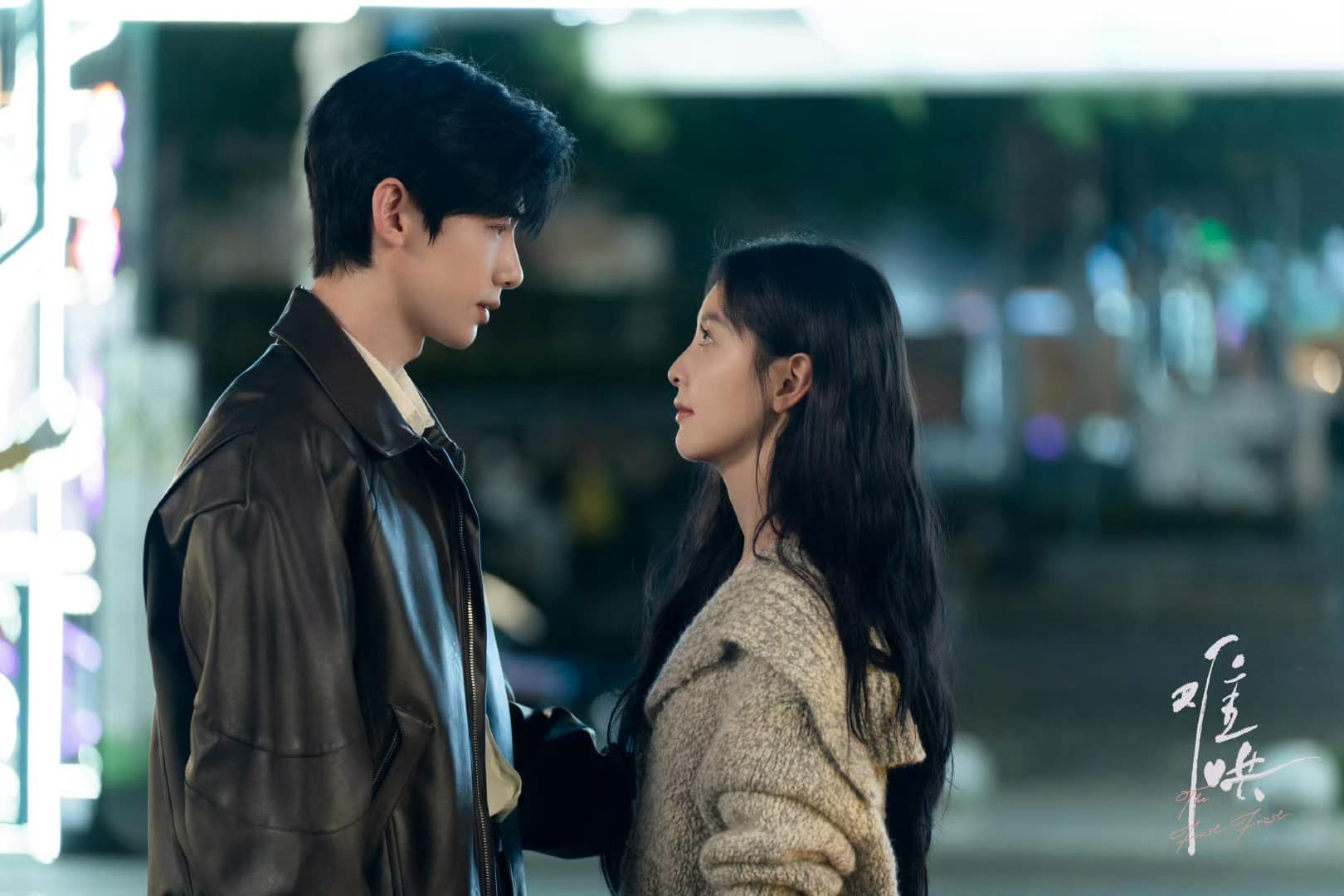 Tự thôi miên bản thân để tin đây là cùng 1 người: Đầu năm đẹp đỉnh nóc kịch trần, cuối năm sao lại lại ra nông nỗi này- Ảnh 4.