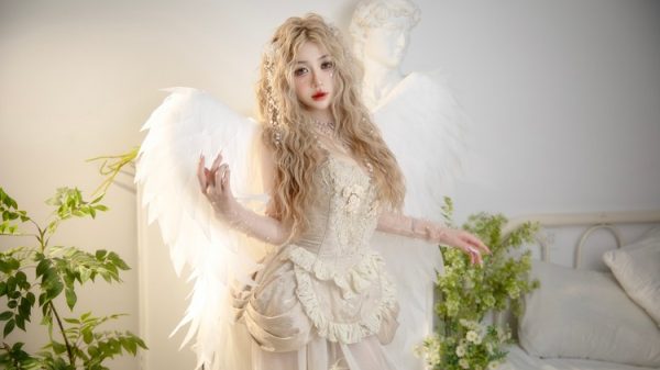 Xứng danh "top 1 server" Trần Hà Linh hóa "thiên thần" trong bộ ảnh chào năm mới 29 Xứng danh "top 1 server" Trần Hà Linh hóa "thiên thần" trong bộ ảnh chào năm mới 2301 thl 5jpg