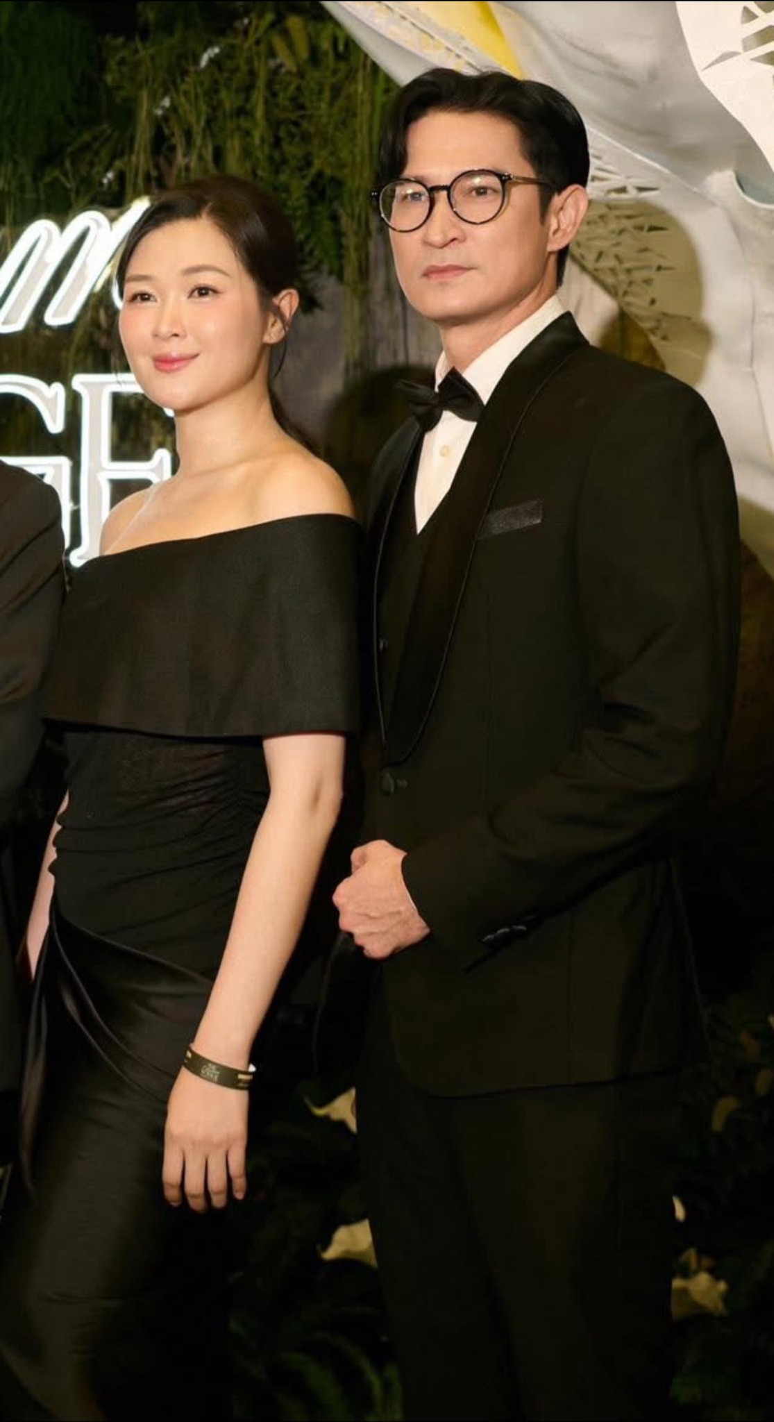 Cặp diễn viên Vbiz lại hội ngộ thân thiết dù vừa ly hôn, gọi nhau tình cảm cỡ này!- Ảnh 4.