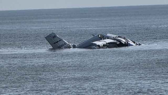 Clip toàn cảnh quay lại khoảnh khắc máy bay Thái Lan rơi thẳng xuống biển khiến tất cả thiệt mạng- Ảnh 2.