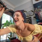 Hình ảnh nội soi cổ họng của nghệ sỹ nuốt kiếm khiến người xem 'ngã khỏi ghế' 250918 gin minsky sword swallower 111723339 11035295 1758525937519 1758525937771887584076 25 0 475 720 crop 1758526039354902636353jpeg