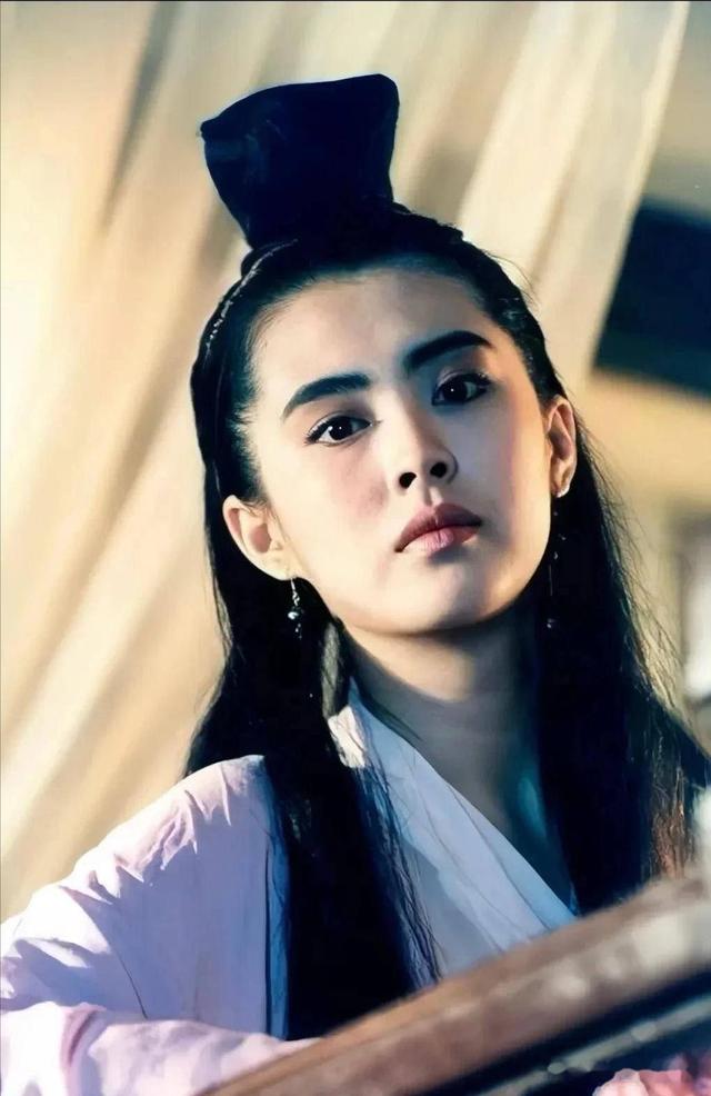 "Ngọc nữ màn ảnh" mê dưỡng sinh: Rời showbiz để mở tiệm trị liệu đông y, đích thân phục vụ khách 252cd136cb6f0765c3a8d66bc4bdba76 105507 1744943177073 1744943177237131236960