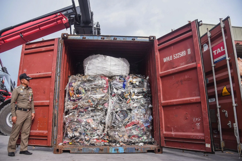 Thái Lan cấm toàn diện nhập khẩu rác thải điện tử- Ảnh 2.