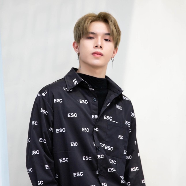 Hot boy Vietnam Idol Kids tái xuất lạ lẫm sau gần 10 năm, tại sao lại chọn NSX Anh trai chông gai?- Ảnh 10. Hot boy Vietnam Idol Kids tái xuất lạ lẫm sau gần 10 năm, tại sao lại chọn NSX Anh trai chông gai?- Ảnh 10.