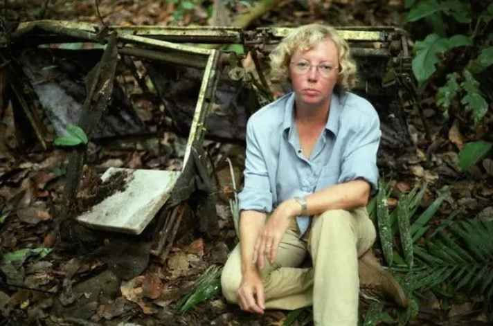 Người sống sót duy nhất khi máy bay vỡ tan, rơi từ độ cao 3.000 mét xuống đất: Vì sao chuyện vô lý như vậy có thể xảy ra?- Ảnh 4.