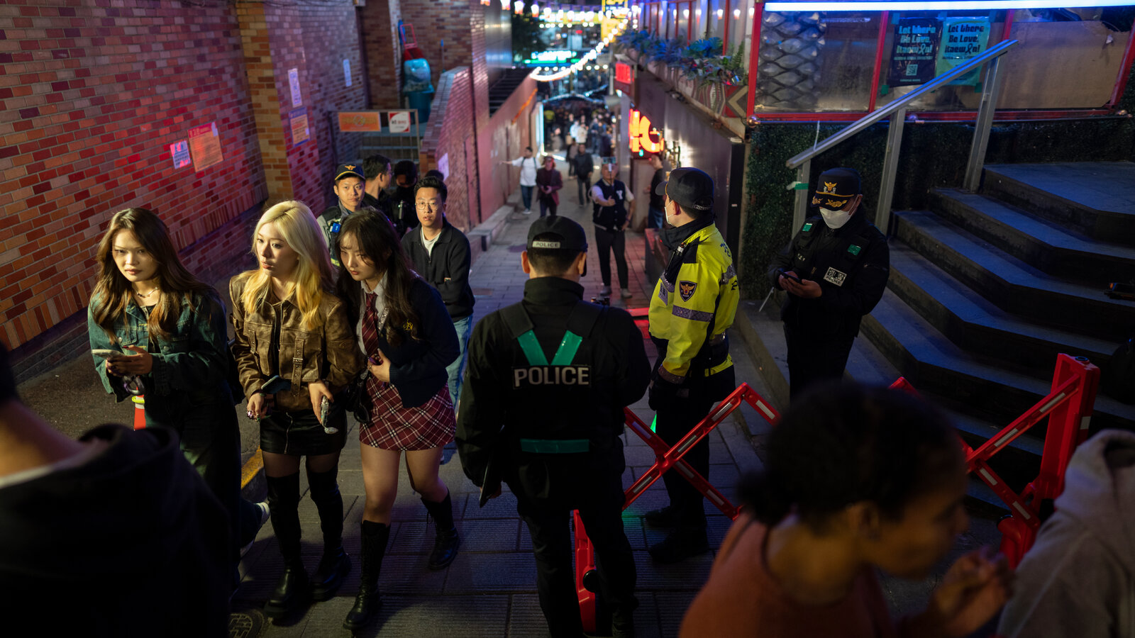 Cảnh tượng những ngày này trên con đường Hàn Quốc khiến nhiều người quan tâm, nhận xét: Cảnh tượng những ngày này trên con đường Hàn Quốc khiến nhiều người quan tâm, nhận xét: