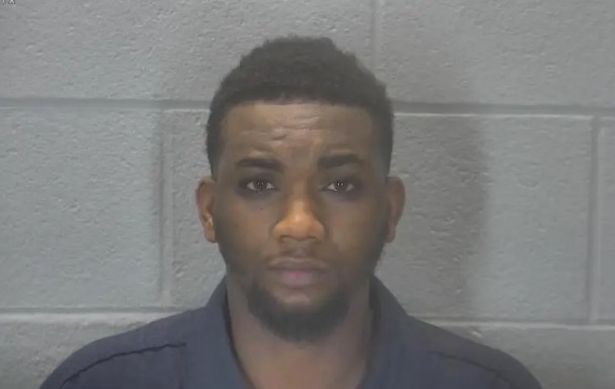 Ông bố sát hại con trai 3 tháng tuổi để