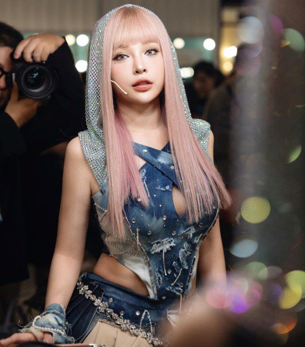 Cựu hot girl Hà Thành là Phú bà tuổi Tỵ