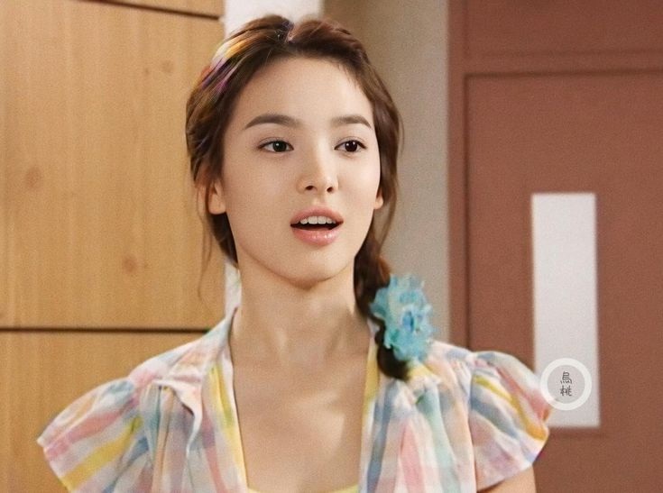 9 năm Song Hye Kyo đạt đỉnh cao nhan sắc: Vẻ đẹp năm 22 tuổi xứng đáng phong thần- Ảnh 2.