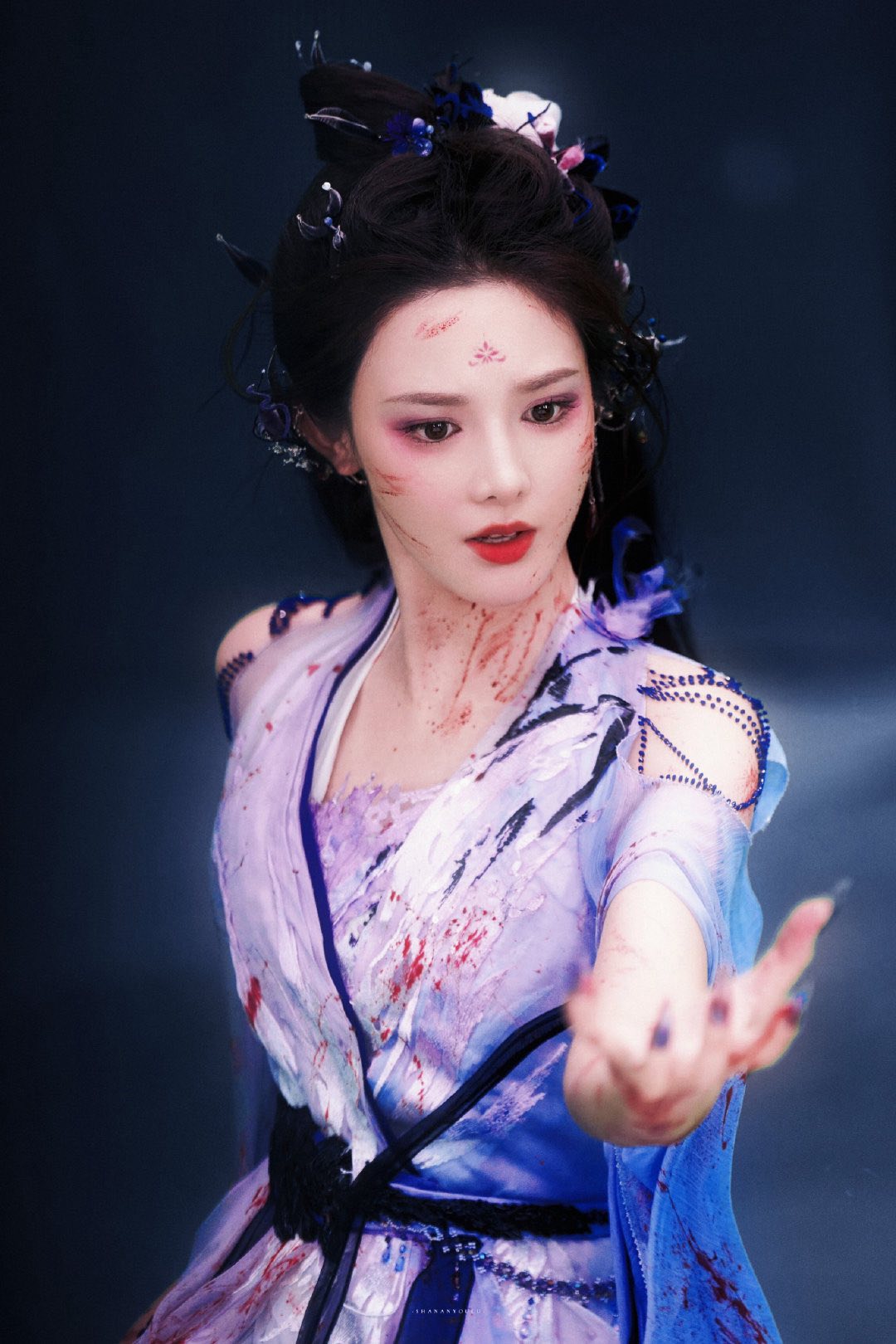 Mỹ nhân Trung Quốc càng ác càng đẹp gây bão MXH: Nhan sắc phong thần, đỉnh đến nỗi mọi tội lỗi đều được tha thứ- Ảnh 2.