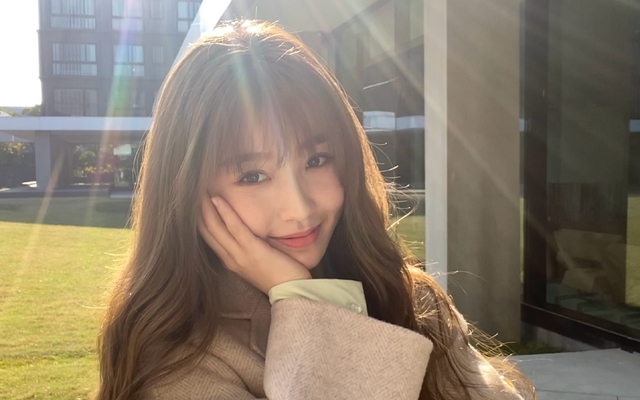 5,3 triệu người gục ngã trước mỹ nhân nhìn mặt đã thấy buồn cười: Tiểu thư hào môn hàng real,