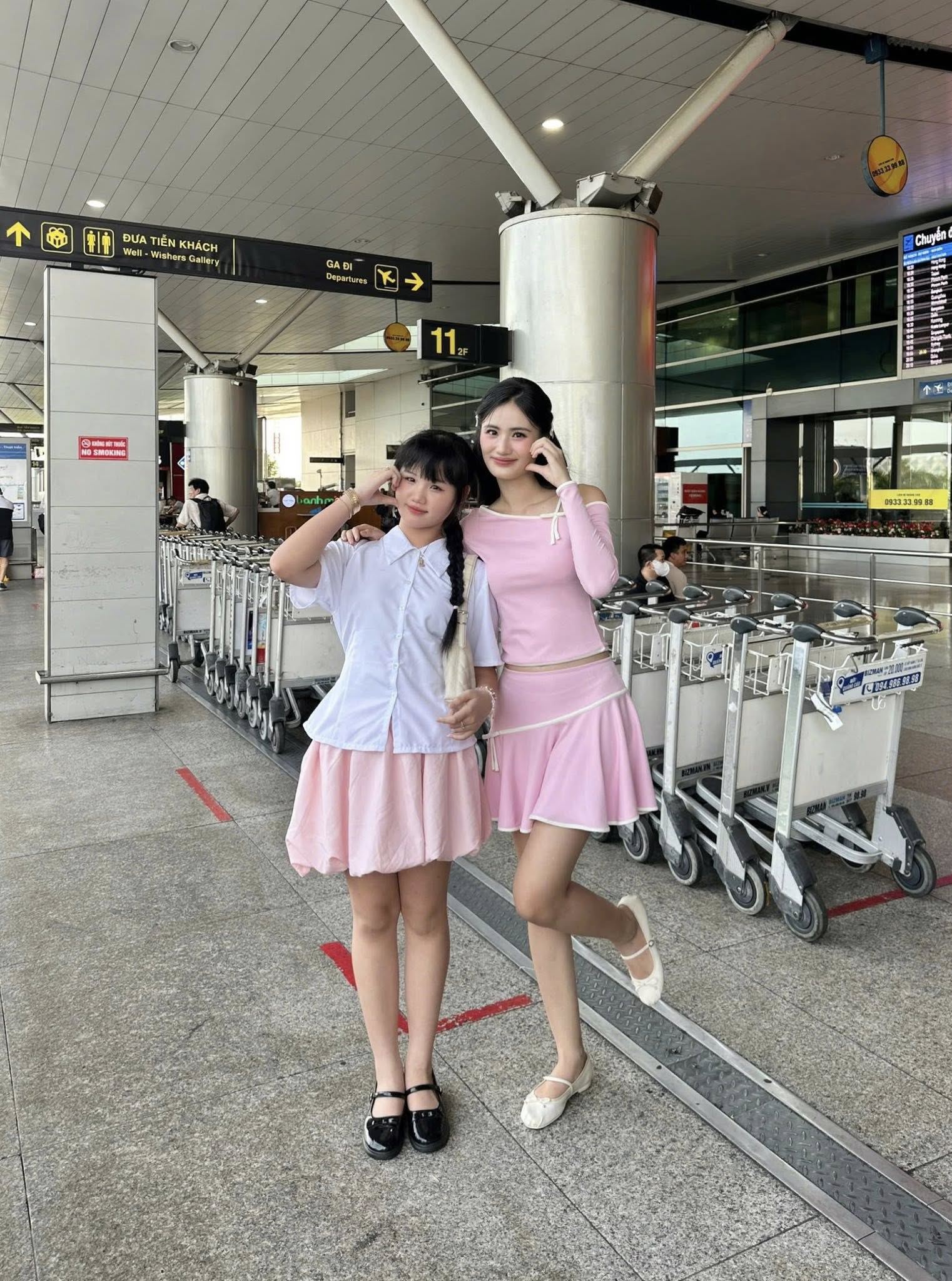 Em gái Hoa hậu Ý Nhi trổ mã xinh đẹp khiến ai nấy đều ngỡ ngàng- Ảnh 3. Em gái Hoa hậu Ý Nhi trổ mã xinh đẹp khiến ai nấy đều ngỡ ngàng- Ảnh 3.