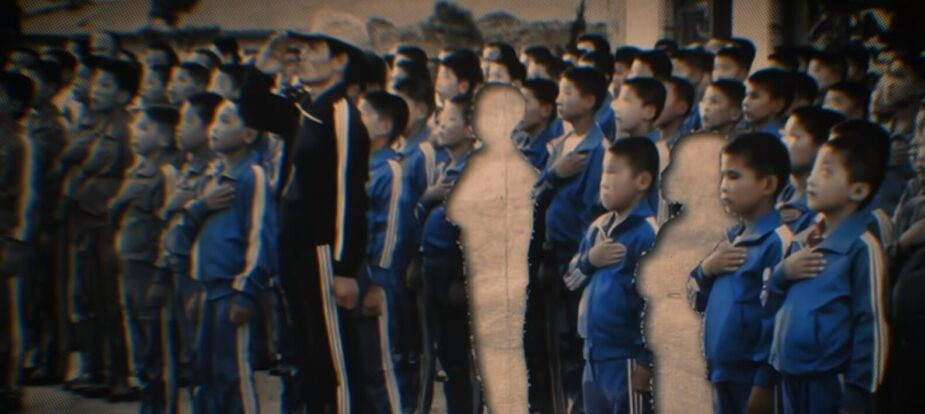 Phim 18+ bóc trần mặt tối Hàn Quốc gây phẫn nộ- Ảnh 1.