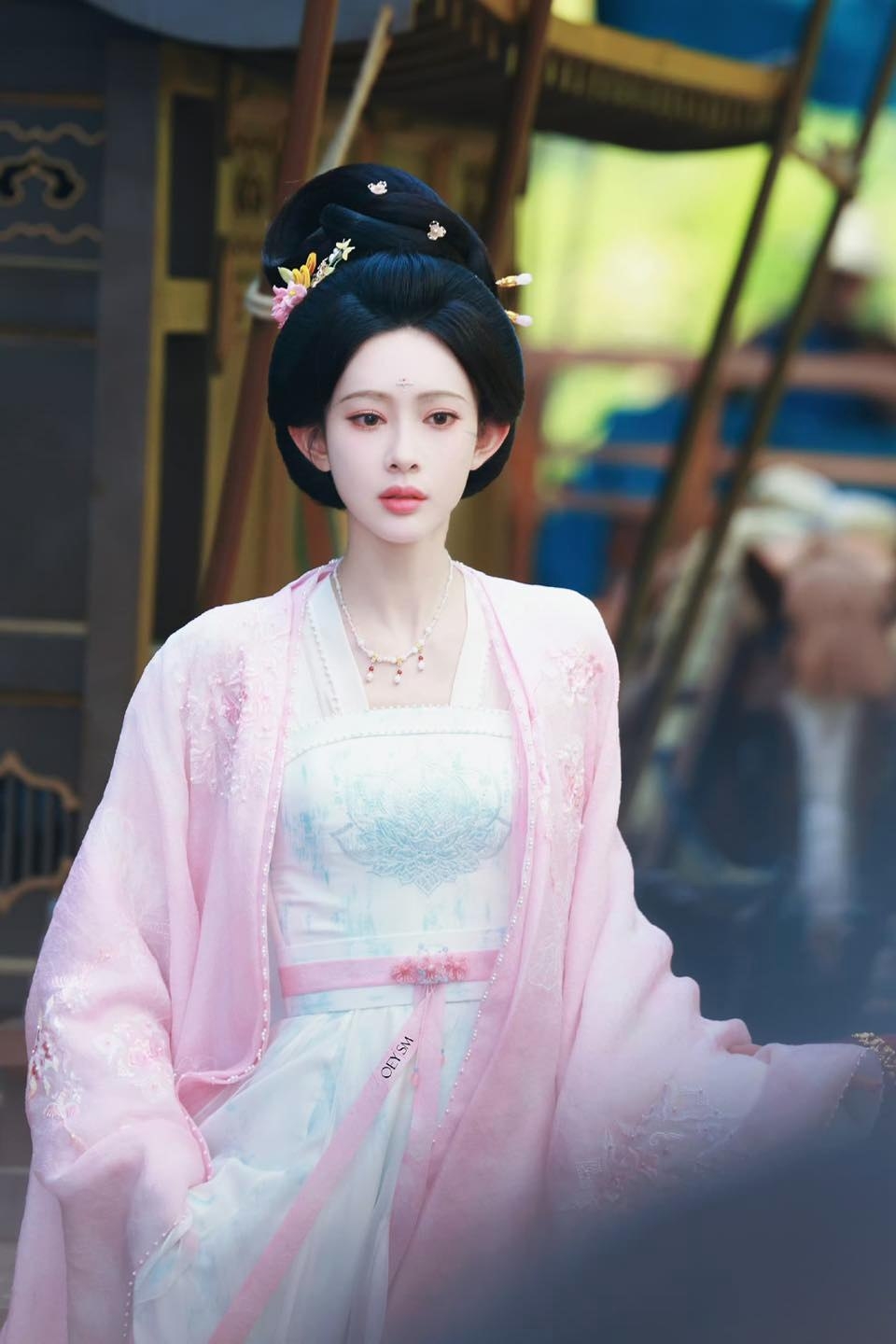 Ai dám chê mỹ nhân này thì bước ra đây nói chuyện: Công chúa cổ trang đẹp nhất hiện tại, góc nào cũng như tranh vẽ- Ảnh 4.