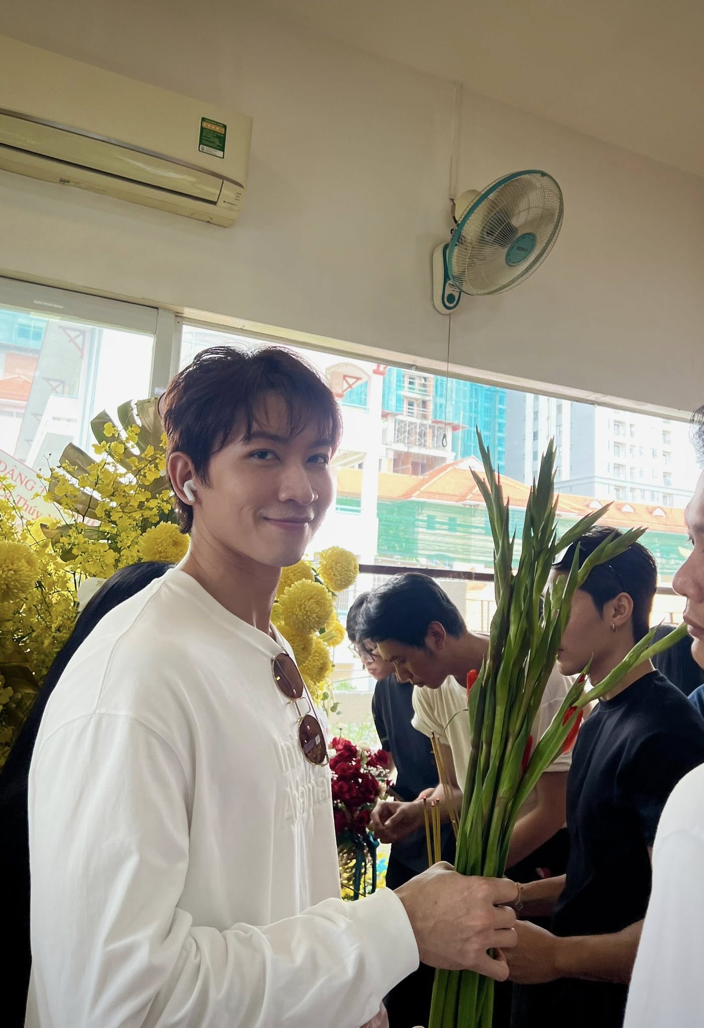 Thêm chi tiết chứng tỏ cặp đôi Vbiz có