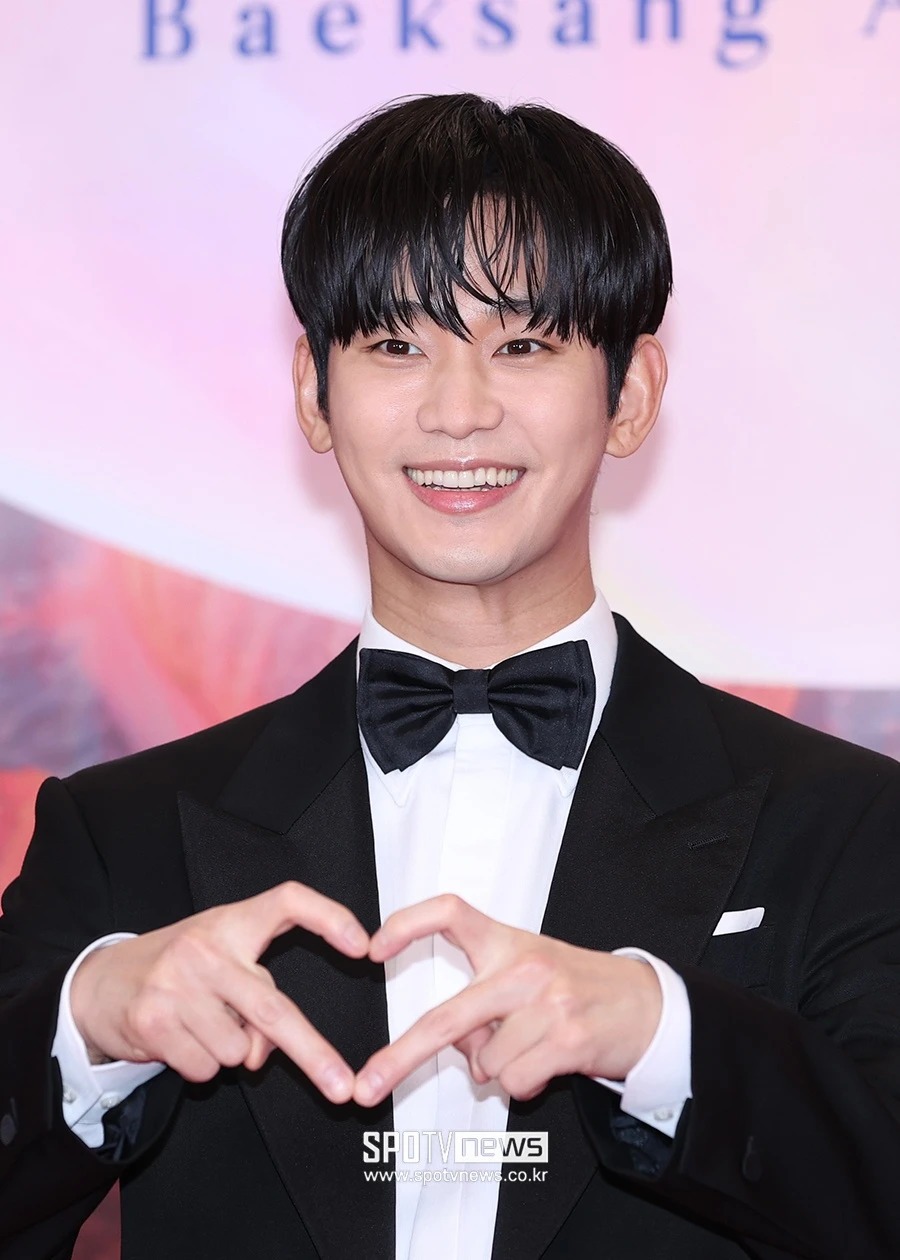 Sốc: Won Bin bị gọi tên trực tiếp trong scandal của Kim Soo Hyun, netizen than trời!- Ảnh 4.