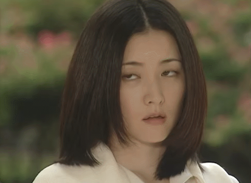 Ngoài phim Nàng Dae Jang Geum, Lee Young Ae còn xinh đẹp rung động lòng người với tạo hình hiện đại, đẳng cấp