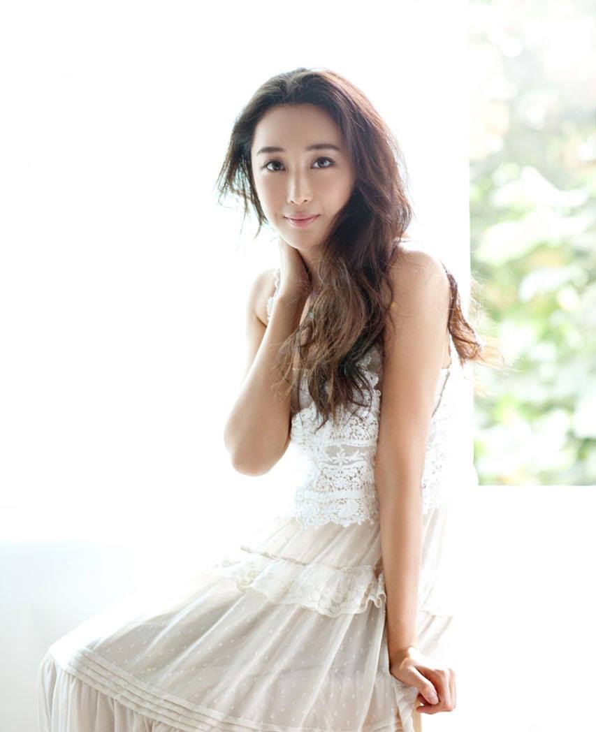 Mỹ nhân bị 200 đoàn phim từ chối vì nặng 80kg, thành công lớn nhất cuộc đời là cưới được nam thần đẹp nhất showbiz- Ảnh 2. Mỹ nhân bị 200 đoàn phim từ chối vì nặng 80kg, thành công lớn nhất cuộc đời là cưới được nam thần đẹp nhất showbiz- Ảnh 2.