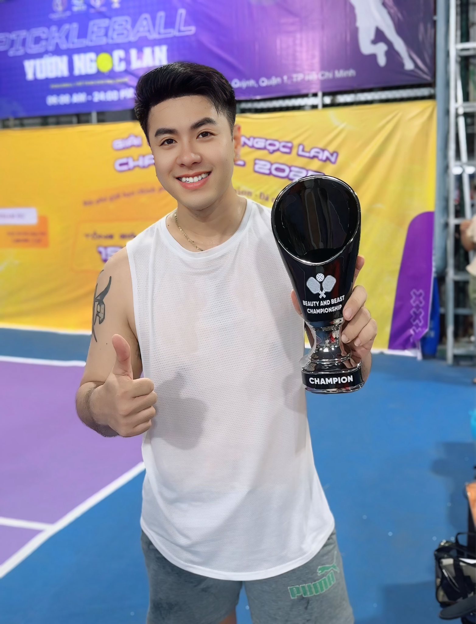 Sao nam Vbiz gánh nợ 16 tỷ đồng giúp bạn, nay trùng tu nhan sắc đến nhận không ra- Ảnh 10.