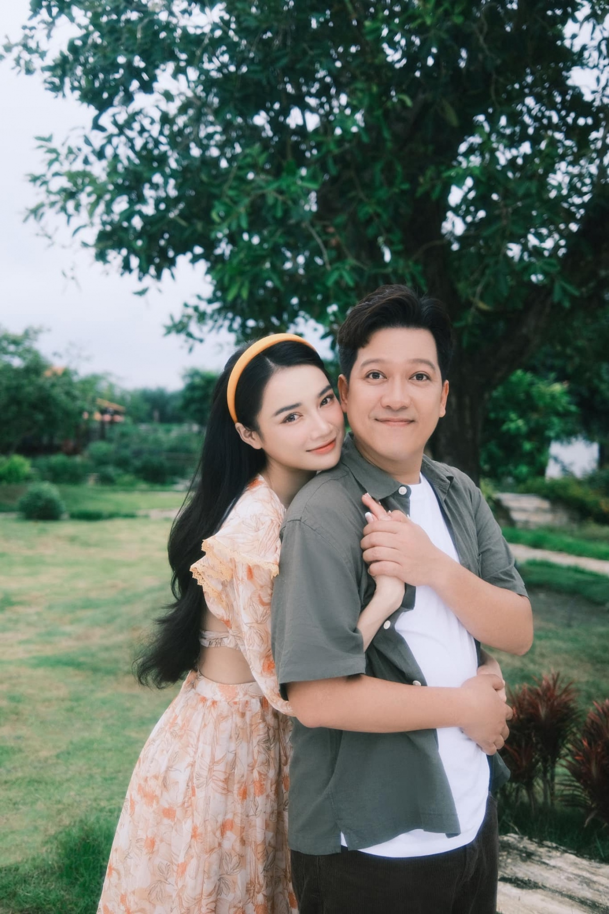 Mỹ nhân Việt sở hữu nhà vườn 70 tỷ, biệt thự khắp các tỉnh thành: Lên đời phú bà nhờ