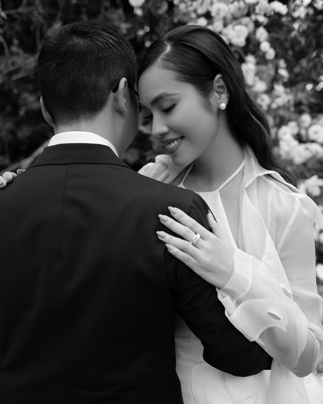 Chỉ 1 câu nói, Á hậu Vbiz để lộ tình trạng hôn nhân với chồng Việt kiều giữa lúc gây hoang mang vì loạt động thái lạ- Ảnh 4.