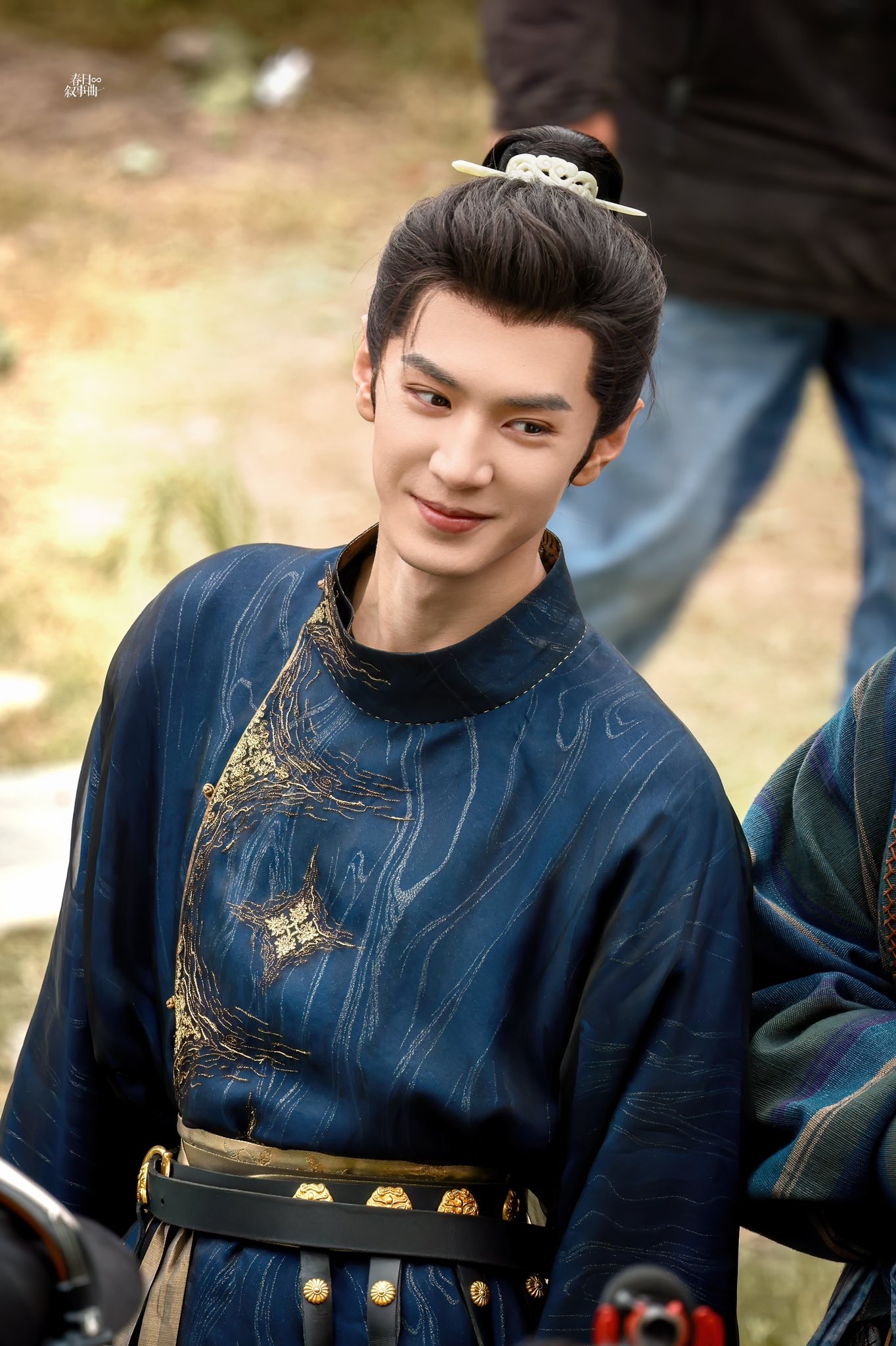 Đừng nói mỹ nam này đẹp như tranh vẽ, vì tranh phải vẽ theo mỹ nam này: Visual đỉnh cao ngắm lác cả mắt- Ảnh 8.