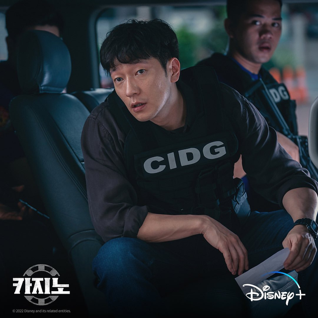 Mỹ nam từ chối đóng chính cả 2 phần Squid Game: Diễn xuất đỉnh cao, visual được chị em thi nhau