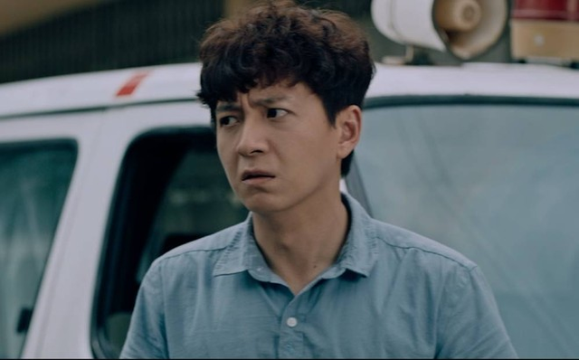 Phim Việt 18+ chưa chiếu đã chiếm top 1 phòng vé, nam chính nhìn mặt thôi đã thấy buồn cười- Ảnh 4.