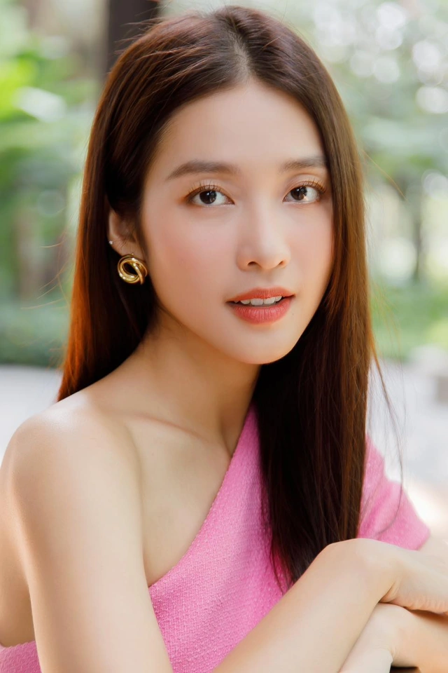 Đố bạn nhận ra hot girl Việt trong bức ảnh này là ai: Nhan sắc viral từ Nam ra Bắc, giờ còn vươn tầm cả quốc tế- Ảnh 5.