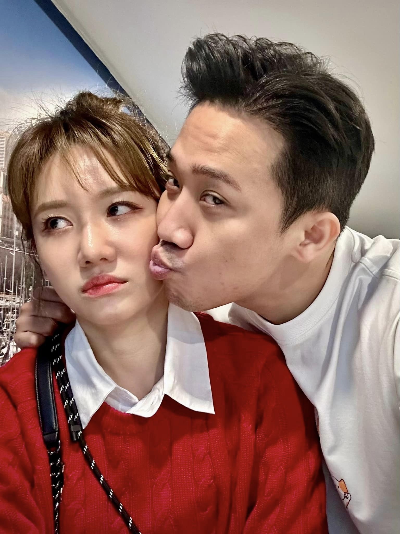 Trở về lúc 12 giờ đêm, cảnh tượng hiện ra trong nhà khiến Hari Won trừng mắt: