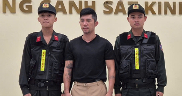 Đêm cuối của Lương Bằng Quang trước khi bị bắt? 330 1761267933244 17612679335471227710111 1761318756384167923647 1761319134861 1761319135637265500600 1761353090213 1761353 63 168 256 536 crop 1761353458591631784681jpg