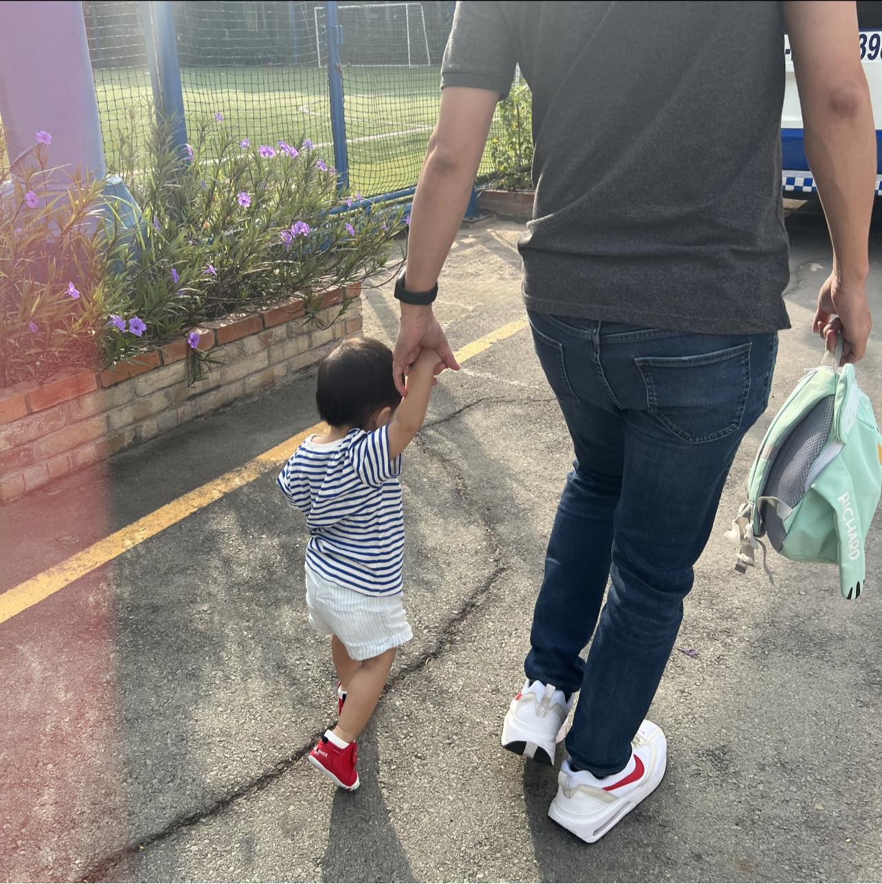 3 nhóc tỳ hot không kém nhà Lọ Lem: Thuộc gia tộc quyền lực sở hữu tập đoàn đa quốc gia, tài sản khổng lồ- Ảnh 16. 3 nhóc tỳ hot không kém nhà Lọ Lem: Thuộc gia tộc quyền lực sở hữu tập đoàn đa quốc gia, tài sản khổng lồ- Ảnh 16.