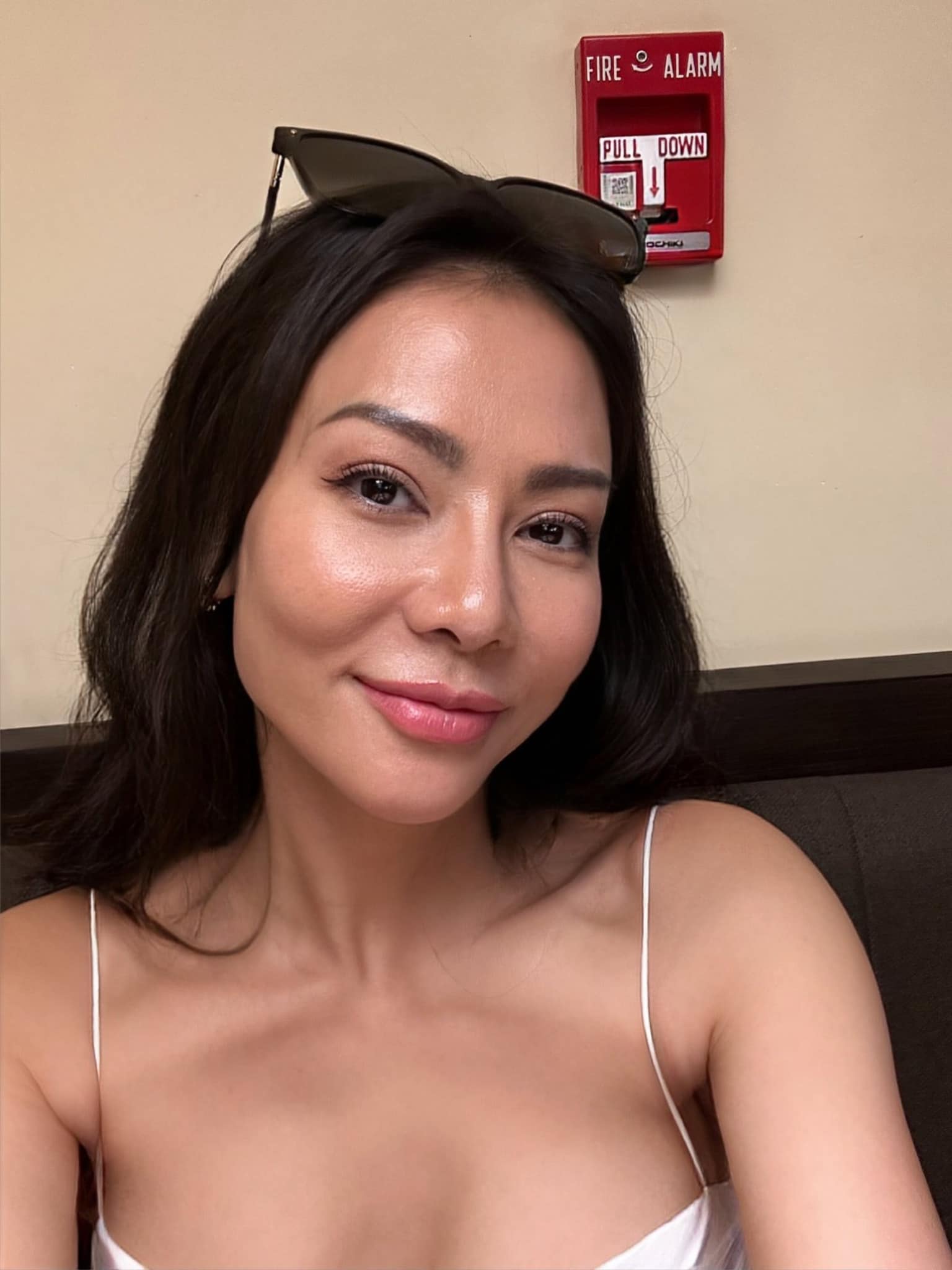 Nữ ca sĩ Việt lấy chồng tỷ phú: Chỉ đi hát cho vui, mới gặp đã bị giục kết hôn, sắm đồ hiệu mỏi tay- Ảnh 11.