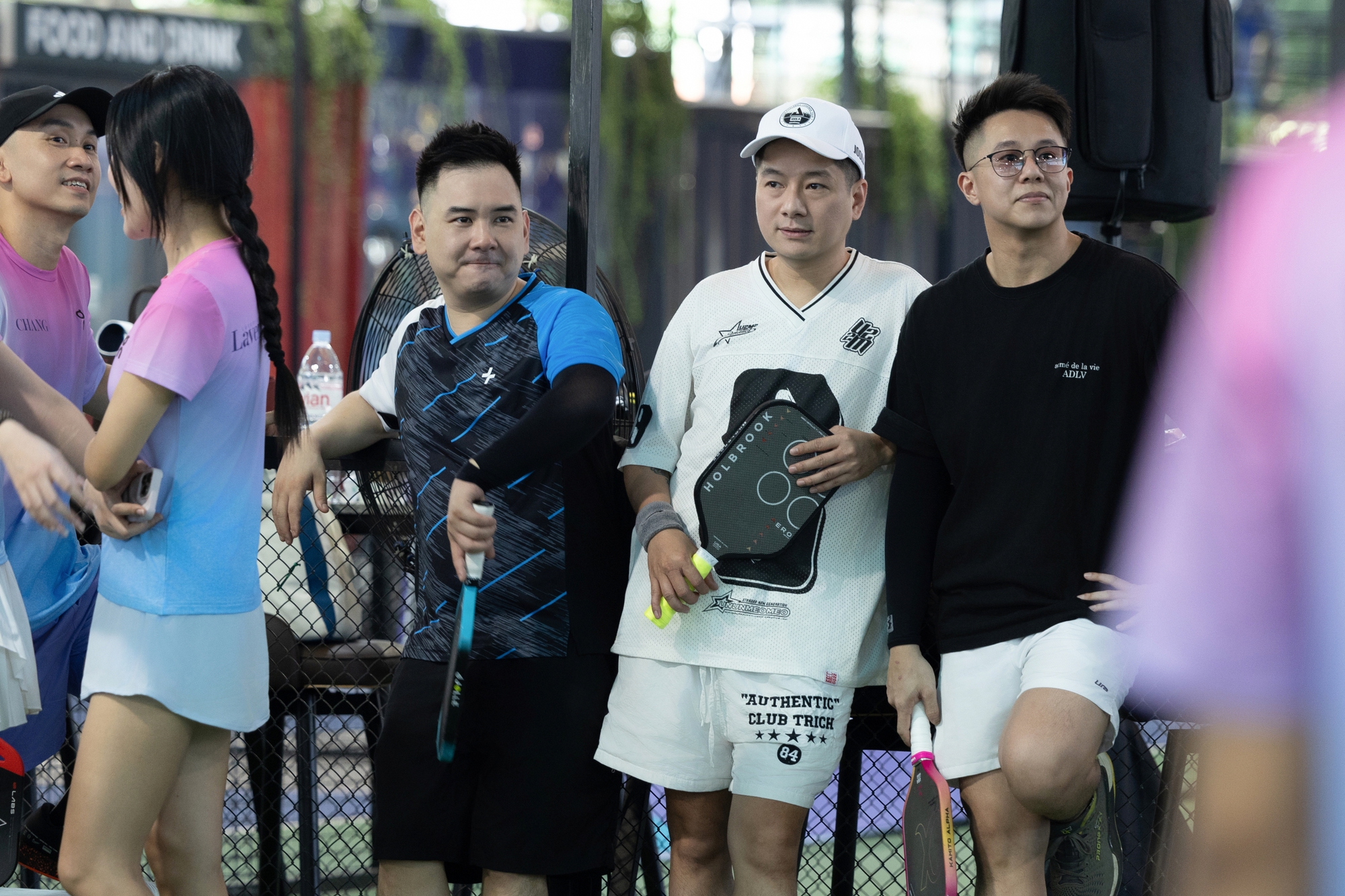 Giải pickleball Vbiz: Hiền Hồ ẵm cúp vô địch, Bảo Thy - tình cũ Hoa hậu Hương Giang thi đấu rực lửa!- Ảnh 2. Giải pickleball Vbiz: Hiền Hồ ẵm cúp vô địch, Bảo Thy - tình cũ Hoa hậu Hương Giang thi đấu rực lửa!- Ảnh 2.