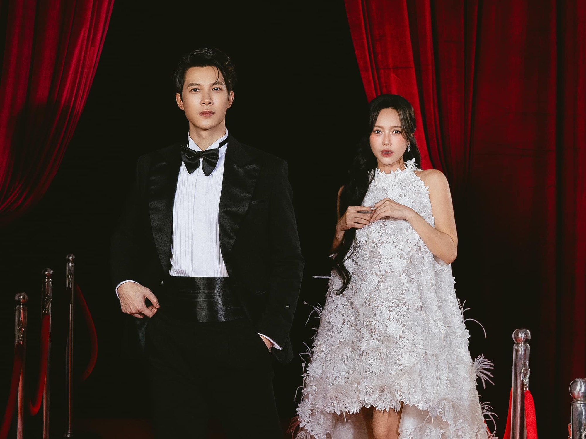 HOT: Rầm rộ ảnh Diệu Nhi - Anh Tú bế 2 con đi chơi- Ảnh 6.