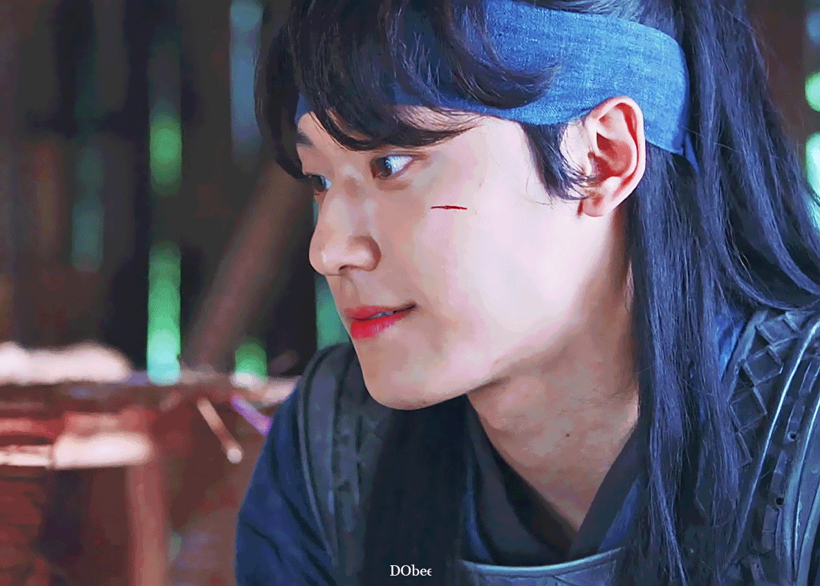 10 mỹ nam cổ trang đẹp nhất Hàn Quốc: Lee Min Ho cuối bảng, số 1 đẳng cấp khen chỉ có thừa- Ảnh 4. 10 mỹ nam cổ trang đẹp nhất Hàn Quốc: Lee Min Ho cuối bảng, số 1 đẳng cấp khen chỉ có thừa- Ảnh 4.