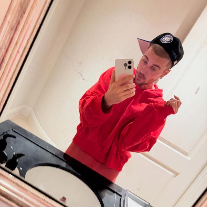 Justin Bieber đáng báo động: Chửi tục, đưa cả ảnh con trai minh họa, còn được vợ ủng hộ ra mặt!- Ảnh 4.