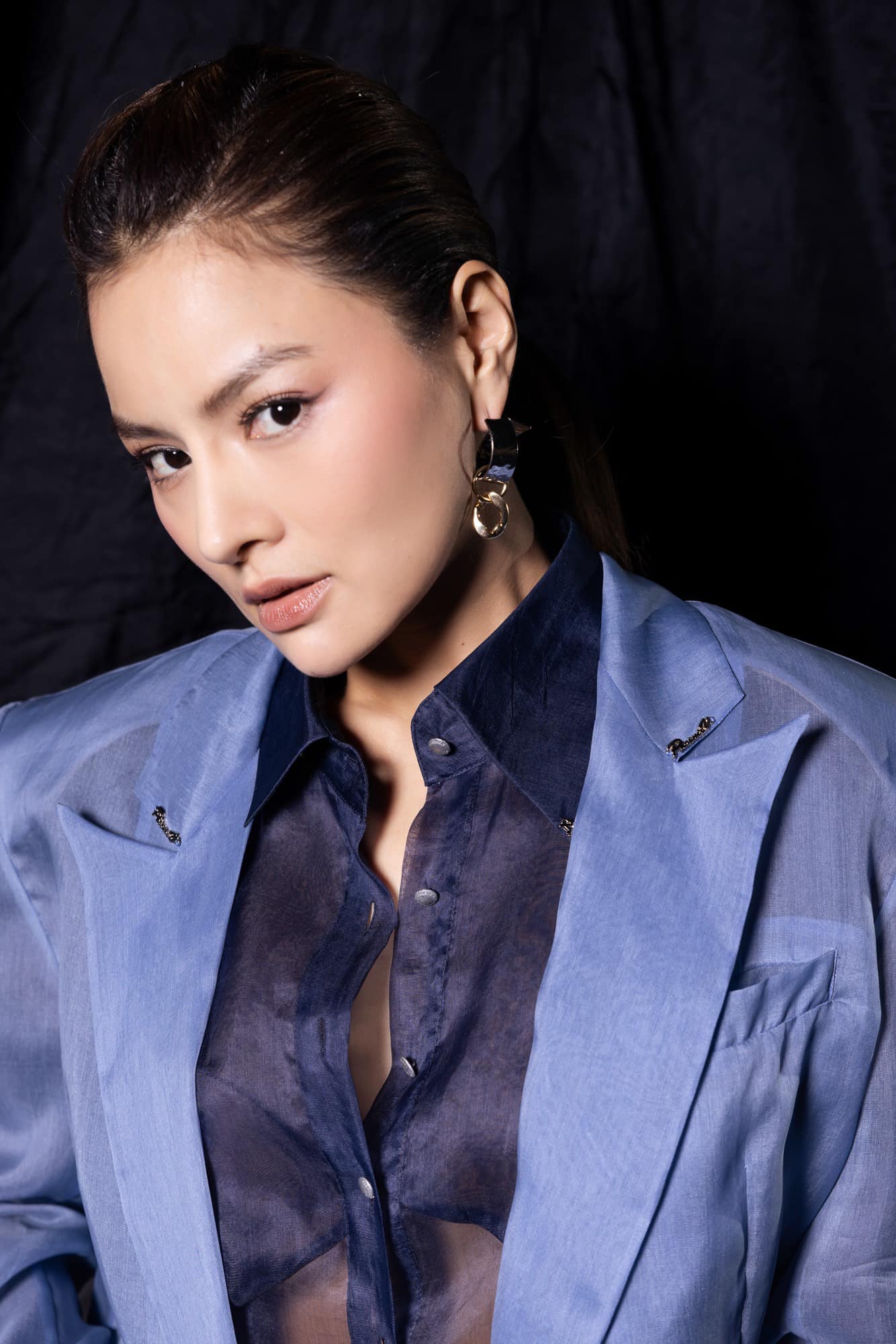 Con gái riêng chồng cũ Vũ Thu Phương nói về việc bị bạo hành: