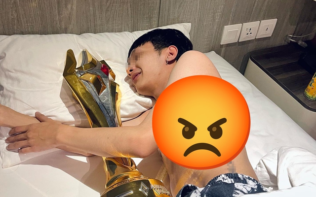 Tuyển thủ nổi tiếng bị tố “bắt cá hai tay”, “cắm sừng” người yêu vì lí do nhạy cảm- Ảnh 6. Tuyển thủ nổi tiếng bị tố “bắt cá hai tay”, “cắm sừng” người yêu vì lí do nhạy cảm- Ảnh 6.